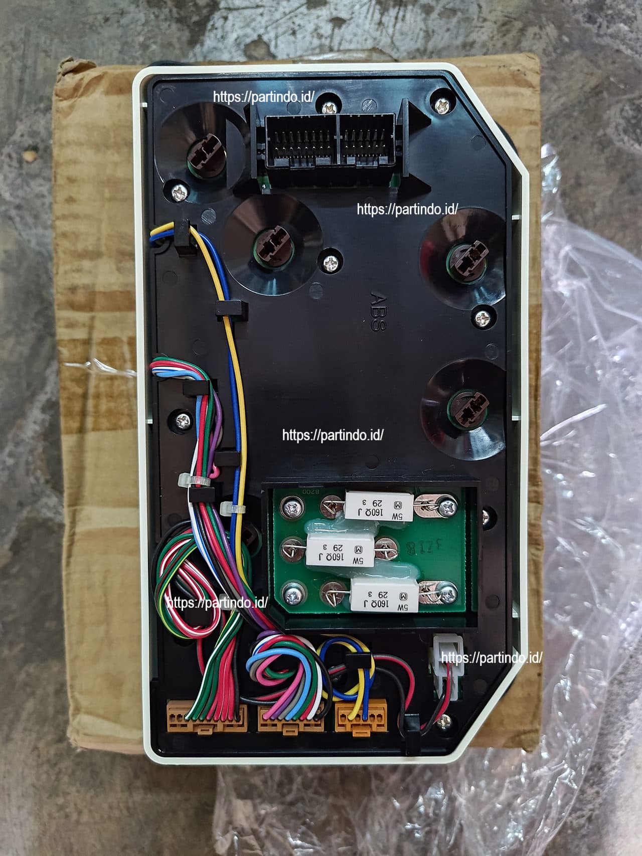 7831-68-1000 7831-68-1100